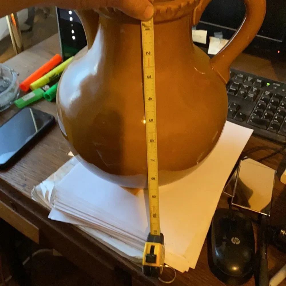 Large pitcher - Picture 4 of 4